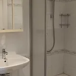 Henry - Auszeit Unter Alten Balken