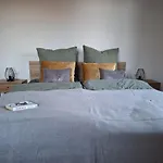 Henry - Auszeit Unter Alten Balken アパート