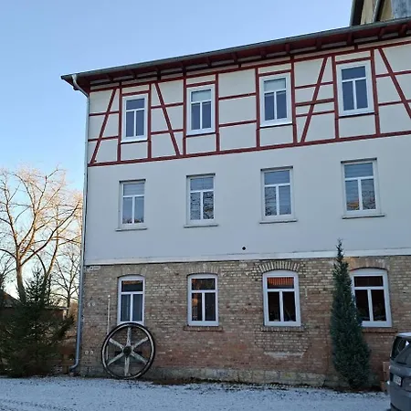 Henry - Auszeit Unter Alten Balken Apartment Arnstadt