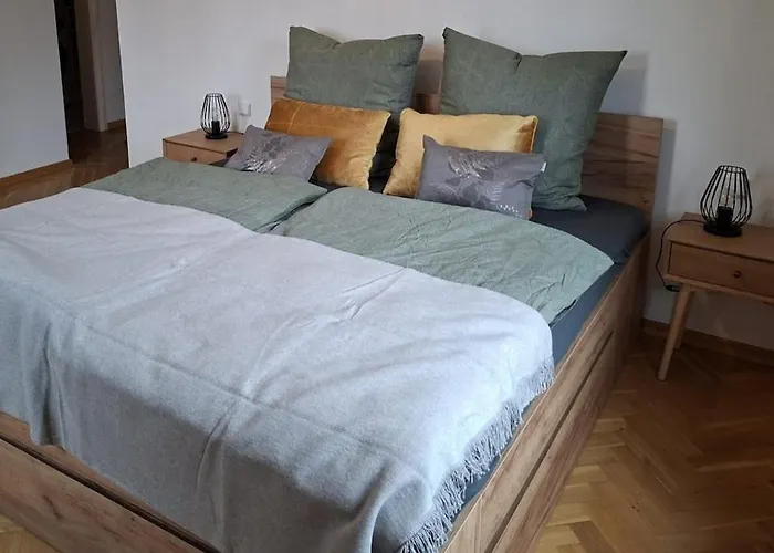 Henry - Auszeit Unter Alten Balken *