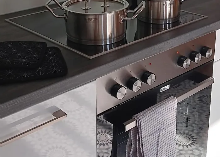 Henry - Auszeit Unter Alten Balken *