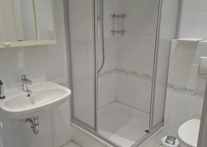 Henry - Auszeit Unter Alten Balken *